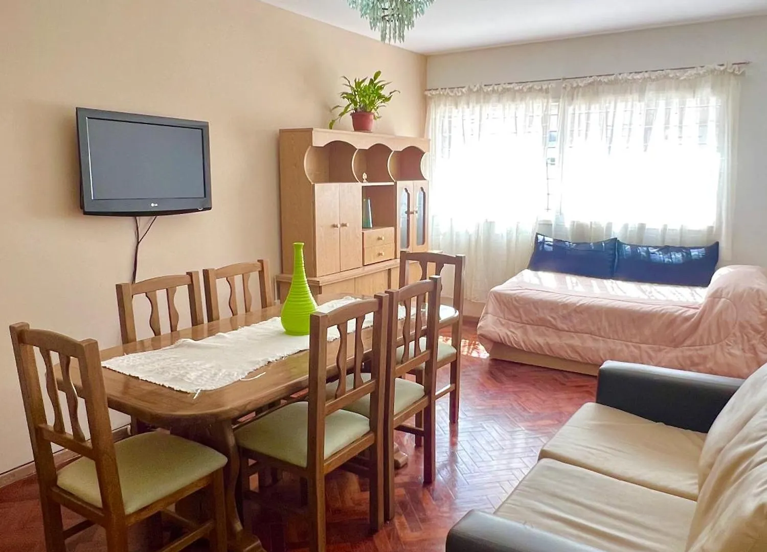 Acogedor Departamento En Pleno Centro De Mendoza Apartment 0*,  Argentina